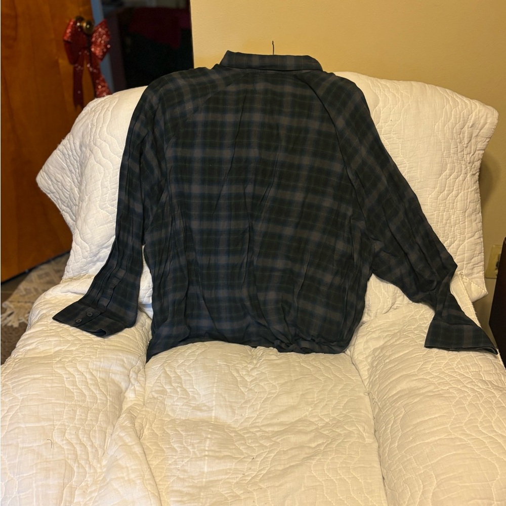 Men's Casual Button Down Shirt - Black Plaid